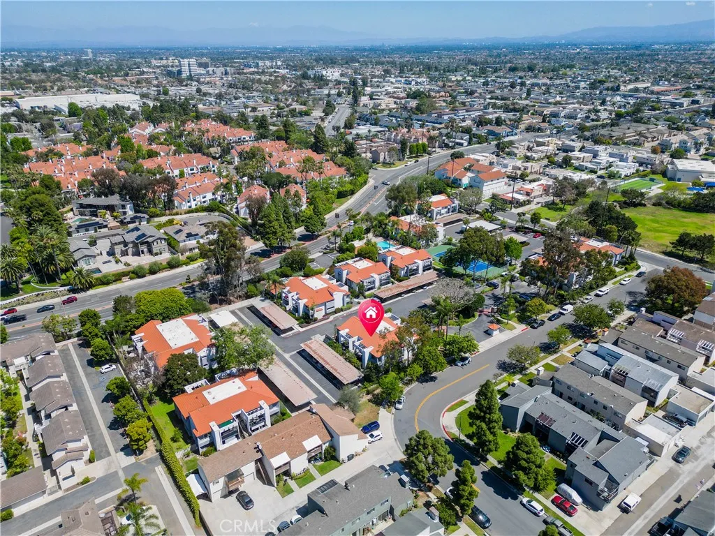 Additional image 48 of 215 Wichita Ave. Unit 306, Huntington Beach, CA 92648