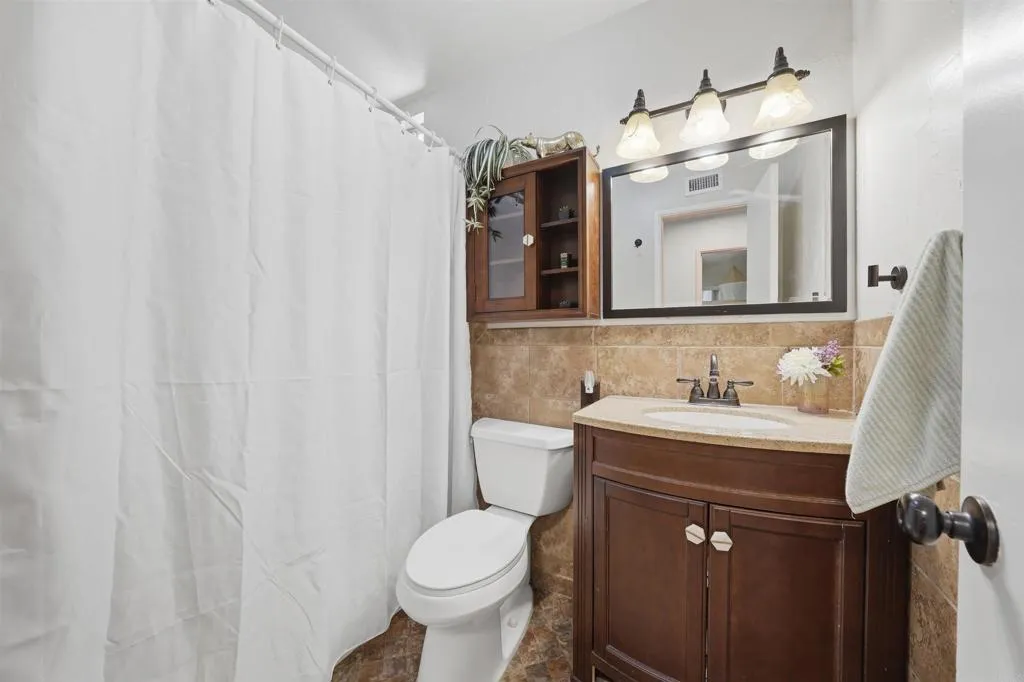 Additional image 19 of 976 Finch Street, El Cajon, CA 92020