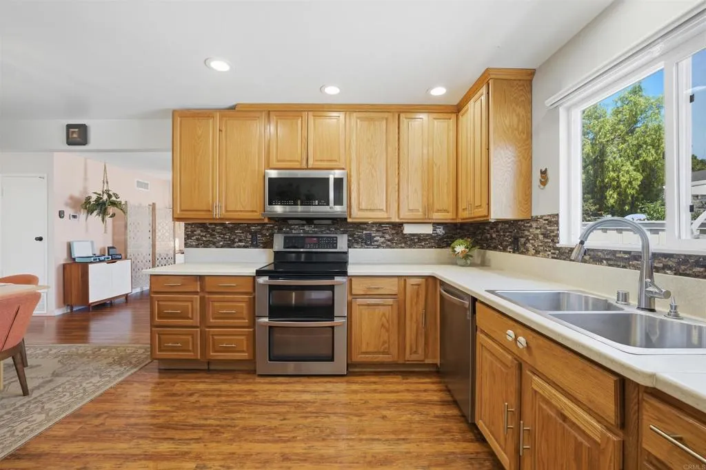 Additional image 35 of 976 Finch Street, El Cajon, CA 92020