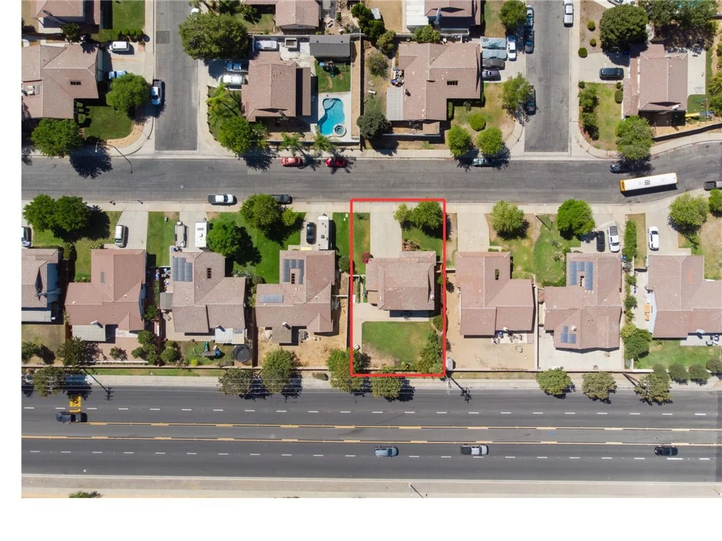1665 N Fillmore Ave, Rialto, CA 92376