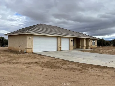 11155 Prairie, Oak Hills, CA 92344 - MLS#: IG24163104