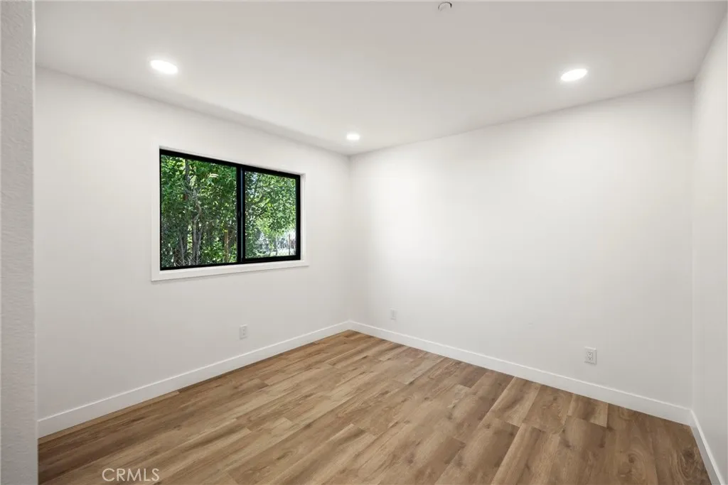 Additional image 91 of 871 N. Perris St N, San Bernardino, CA 92411