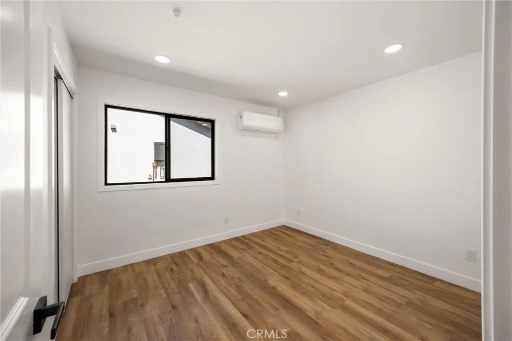 Additional image 50 of 871 N. Perris St N, San Bernardino, CA 92411