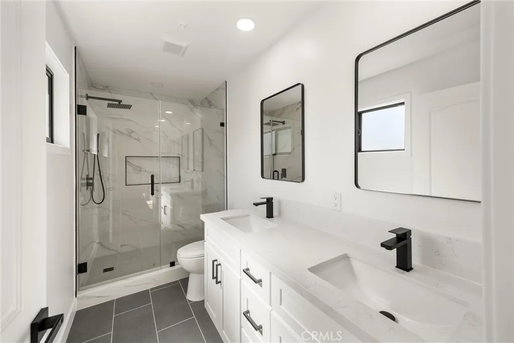 Additional image 117 of 871 N. Perris St N, San Bernardino, CA 92411