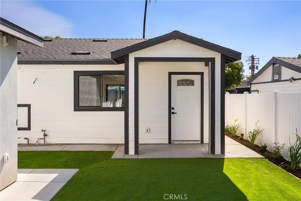 Additional image 73 of 871 N. Perris St N, San Bernardino, CA 92411