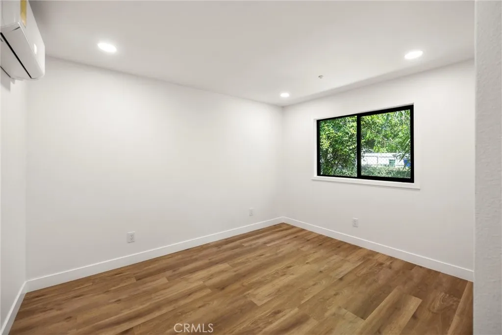Additional image 63 of 871 N. Perris St N, San Bernardino, CA 92411