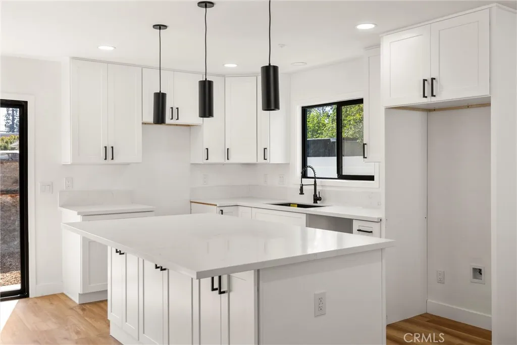 Additional image 40 of 871 N. Perris St N, San Bernardino, CA 92411