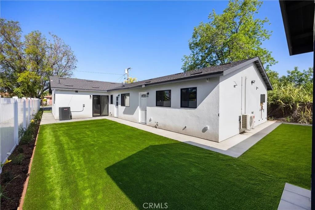 Additional image 6 of 871 N. Perris St N, San Bernardino, CA 92411