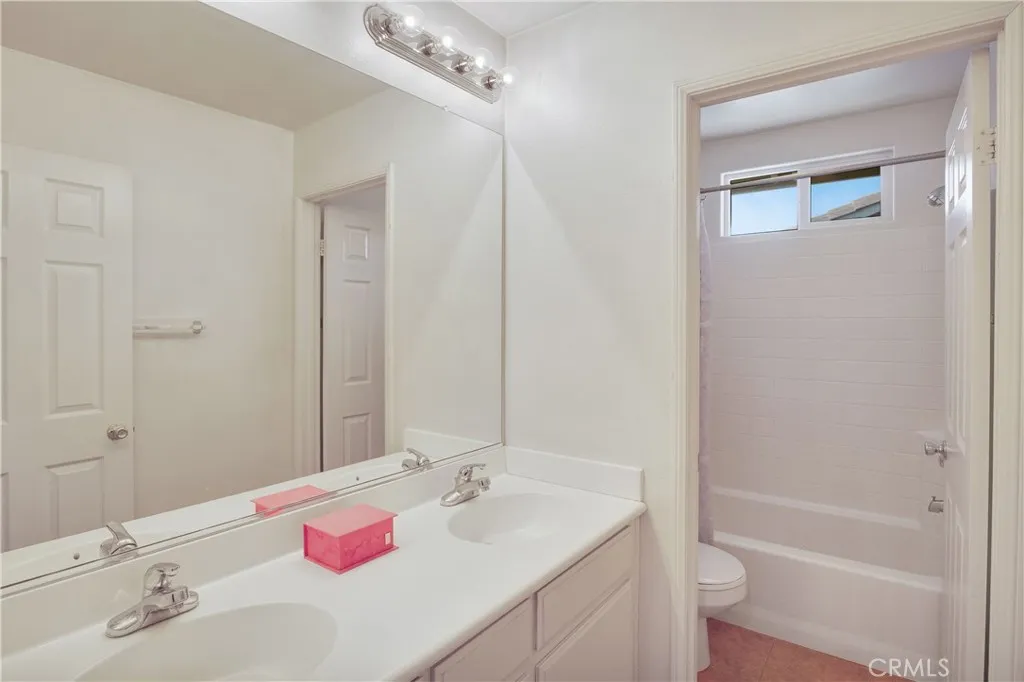 Additional image 62 of 44023 Quarter St, Lancaster, CA 93536