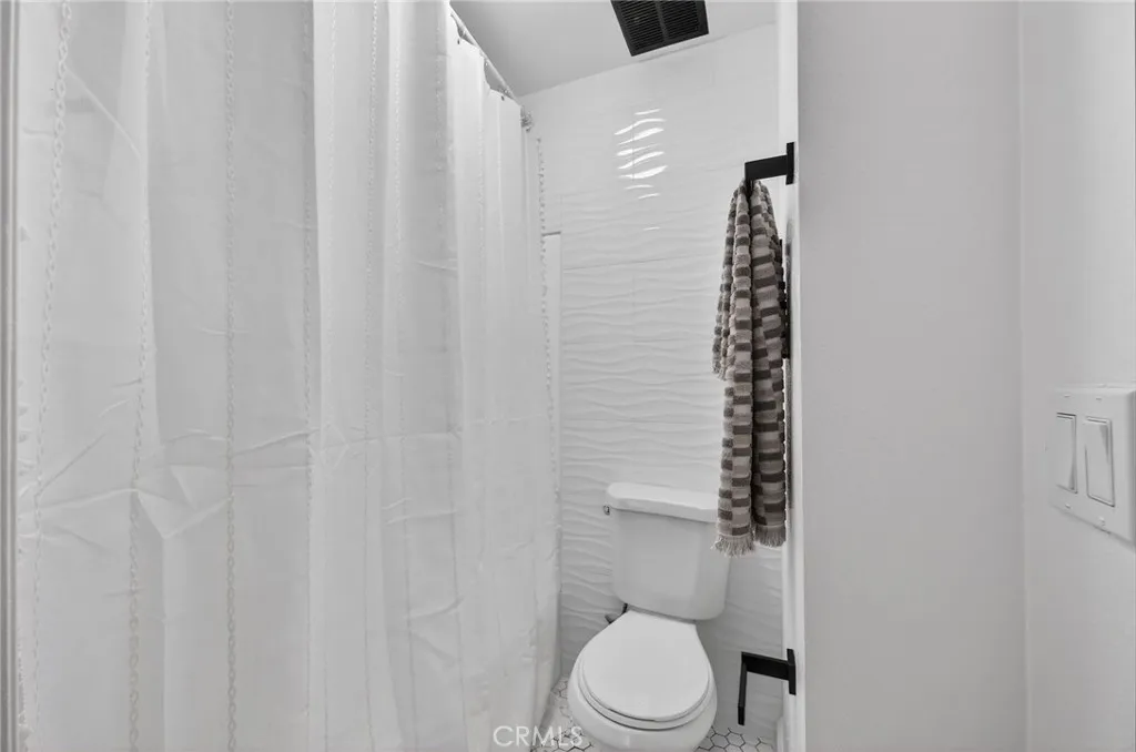 Additional image 52 of 2500 Abbot Kinney Boulevard Unit 9, Venice, CA 90291