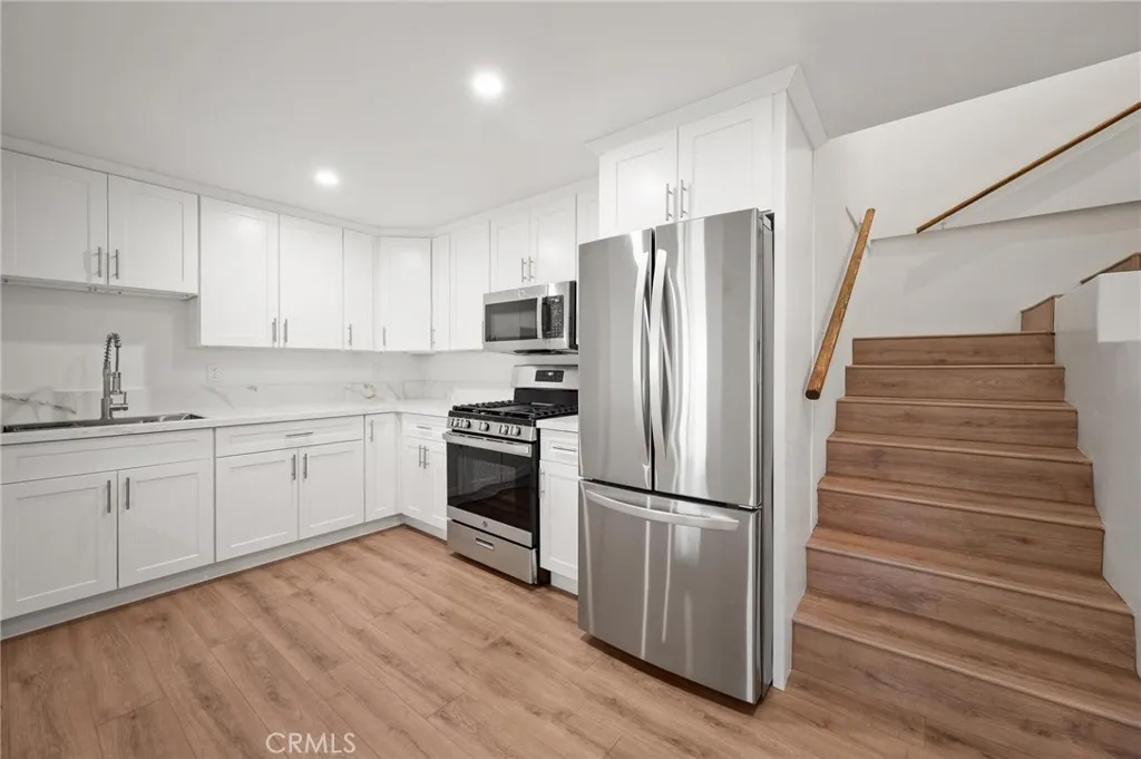 Additional image 55 of 8246 Woodshill Trail, Los Angeles, CA 90069
