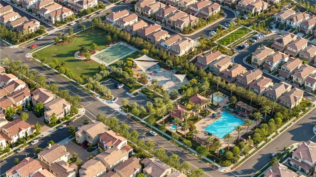 Additional image 73 of 114 Bouquet, Irvine, CA 92618