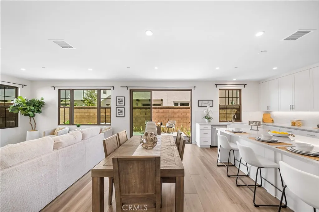 Additional image 10 of 114 Bouquet, Irvine, CA 92618