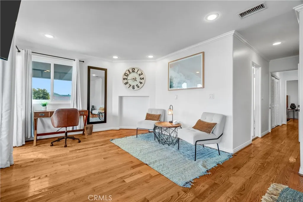 Additional image 67 of 179 Pomona Ave, Long Beach, CA 90803