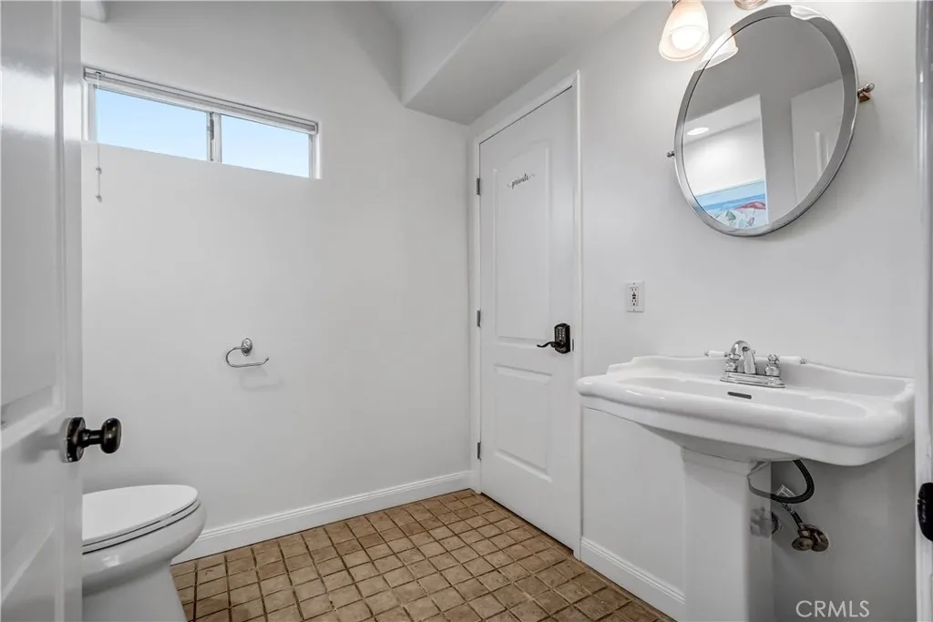 Additional image 44 of 179 Pomona Ave, Long Beach, CA 90803