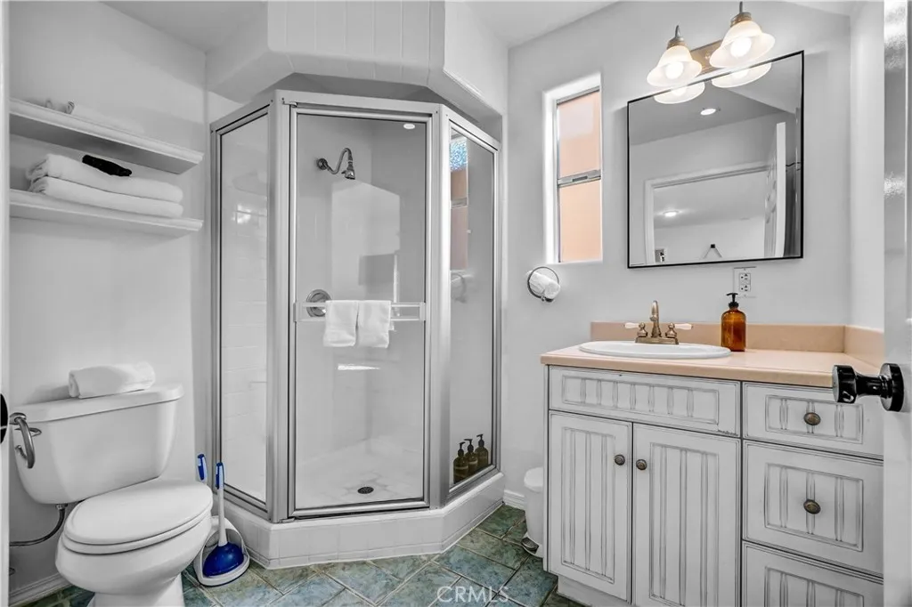 Additional image 52 of 179 Pomona Ave, Long Beach, CA 90803