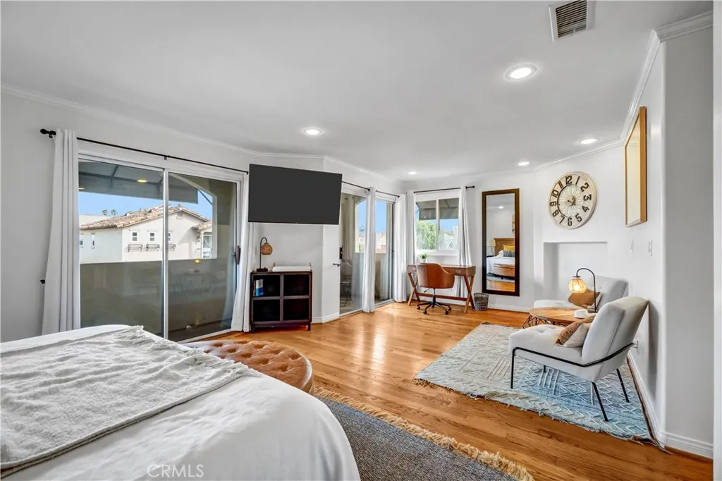Additional image 30 of 179 Pomona Ave, Long Beach, CA 90803