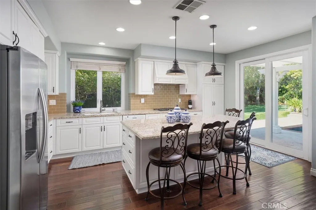 Additional image 38 of 28855 Cedar Ridge Court, Saugus, CA 91390