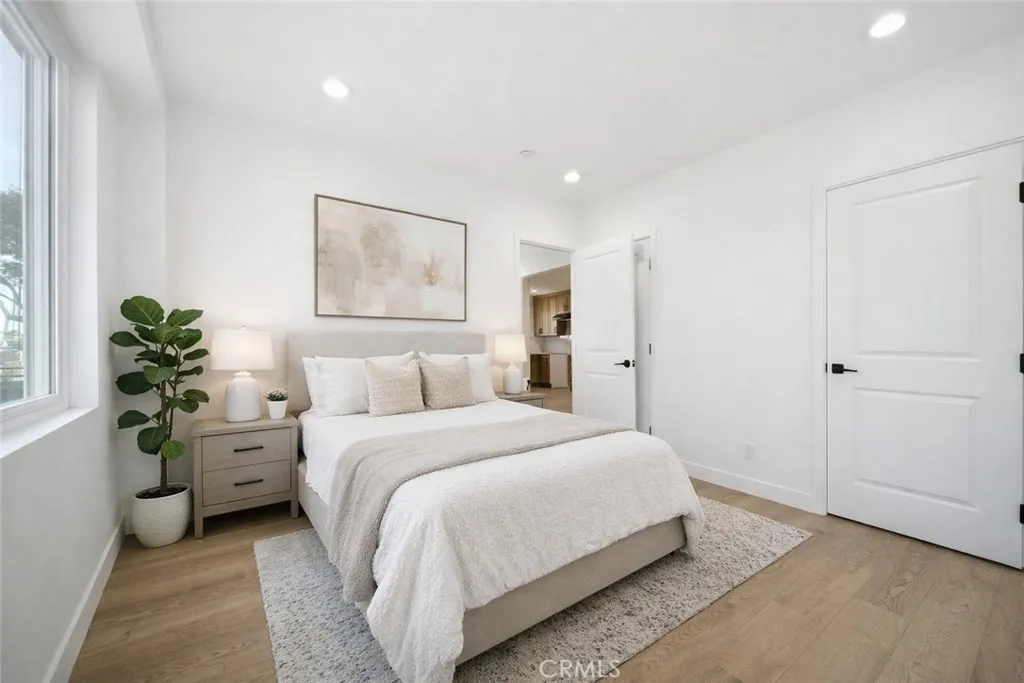 Additional image 10 of 1106 W 74th Street, Los Angeles, CA 90044