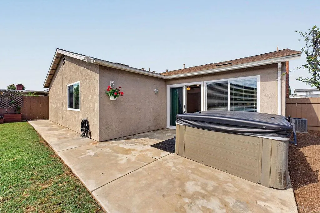 Additional image 90 of 10943 Martinique Way, San Diego, CA 92126