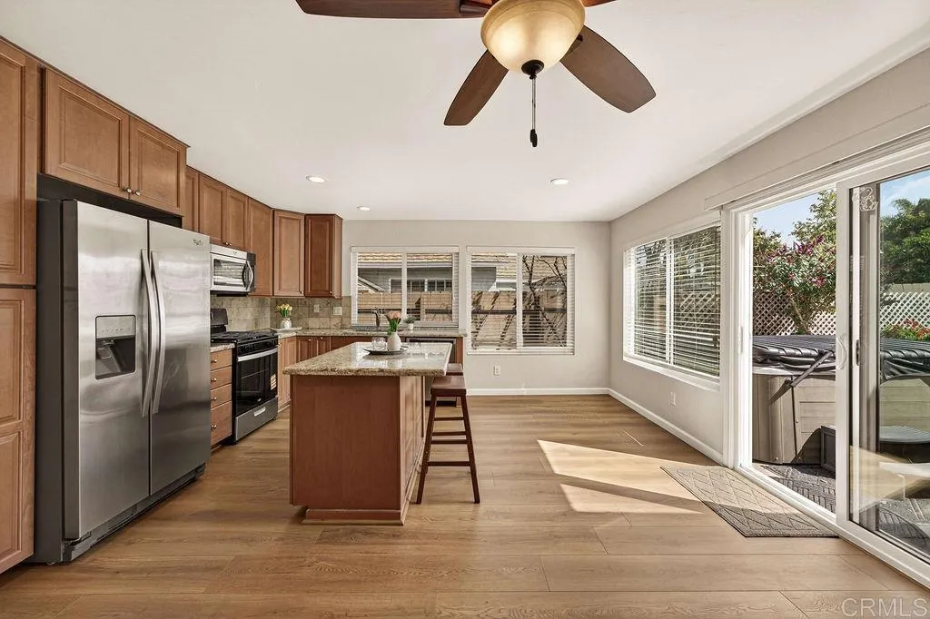 Additional image 82 of 10943 Martinique Way, San Diego, CA 92126