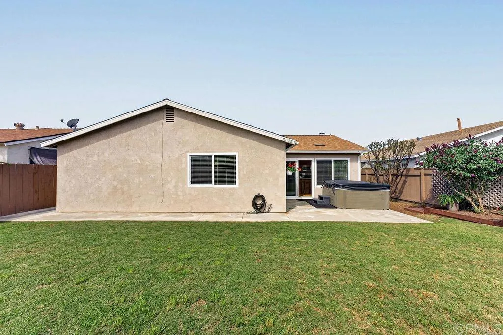 Additional image 93 of 10943 Martinique Way, San Diego, CA 92126