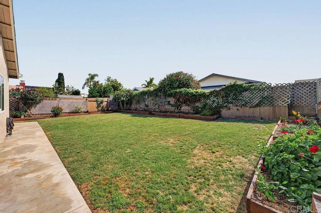 Additional image 44 of 10943 Martinique Way, San Diego, CA 92126