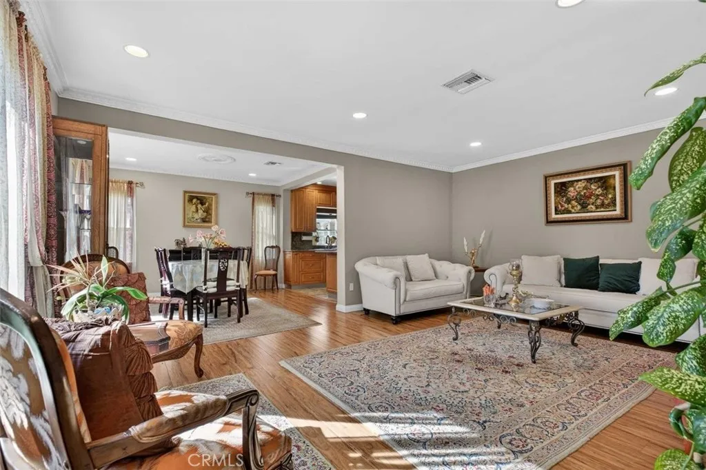 Additional image 48 of 820 S Kenneth, Burbank, CA 91501