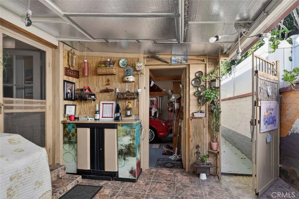 Additional image 62 of 820 S Kenneth, Burbank, CA 91501