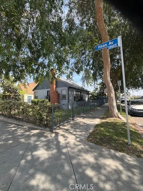 Additional image 20 of 2121 W 70th St, Los Angeles, CA 90047