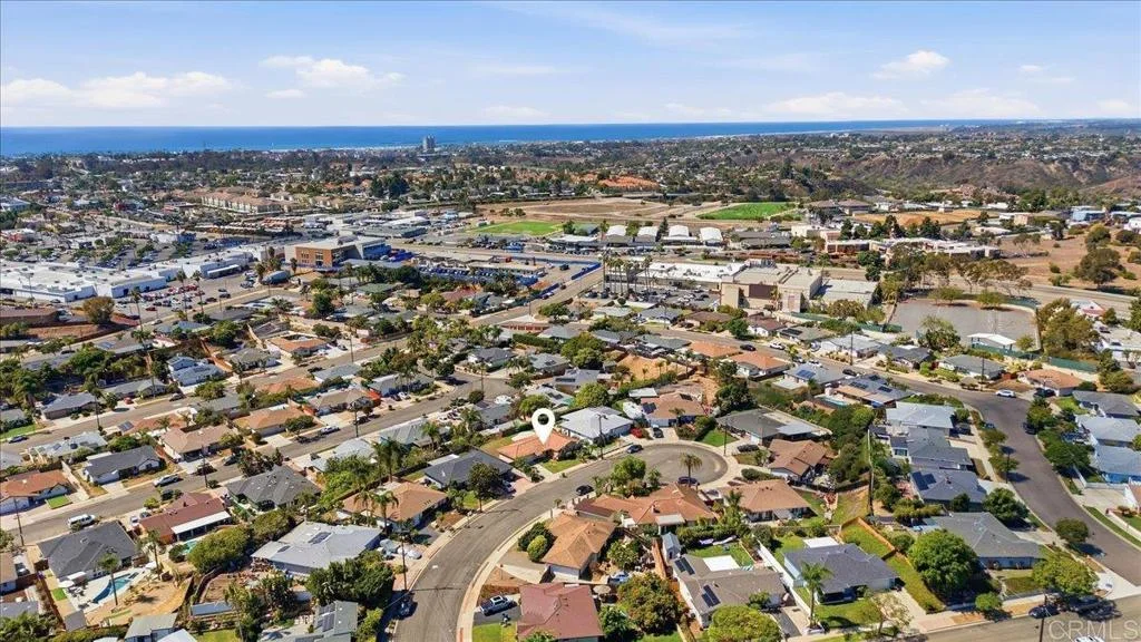 2241 Edgewood Place, Oceanside, CA 92054
