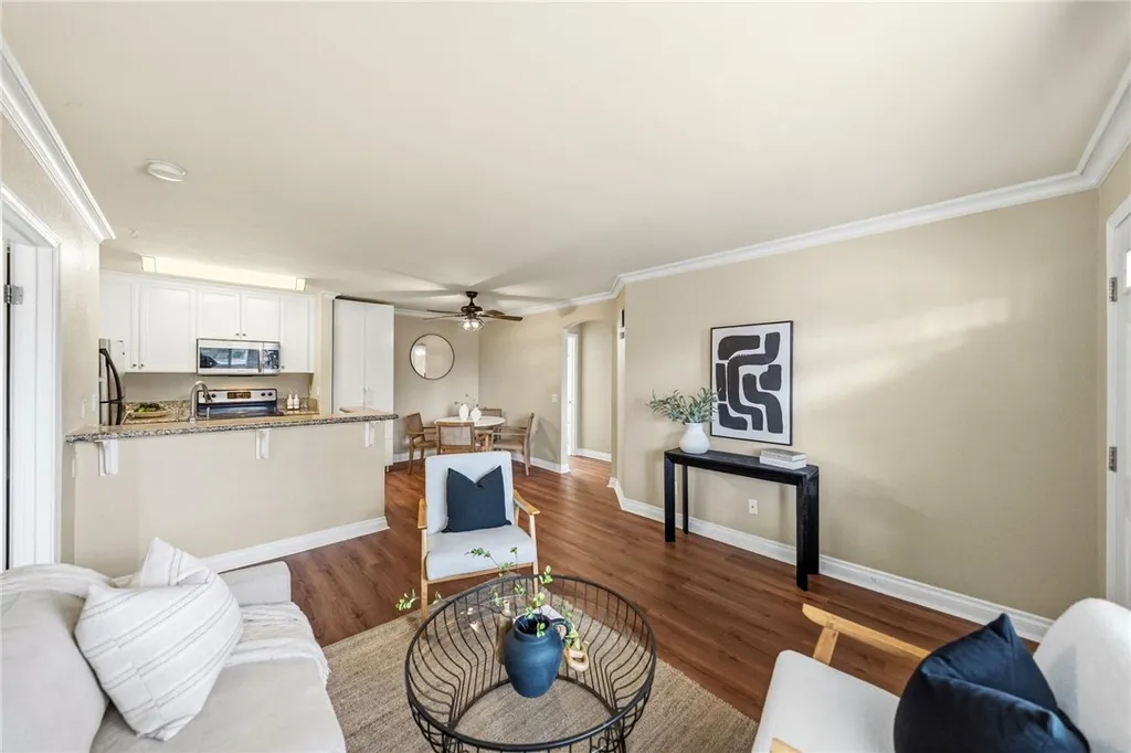 Additional image 11 of 1423 Graves Ave Unit 222, El Cajon, CA 92021