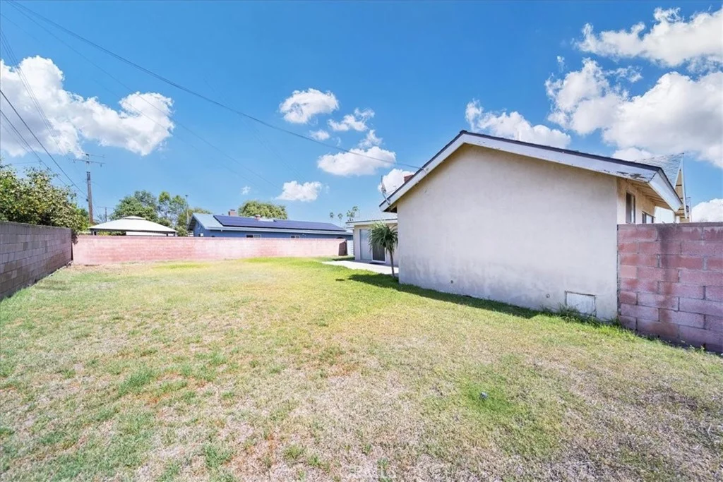 2071 Wickshire Ave, Hacienda Heights, CA 91745
