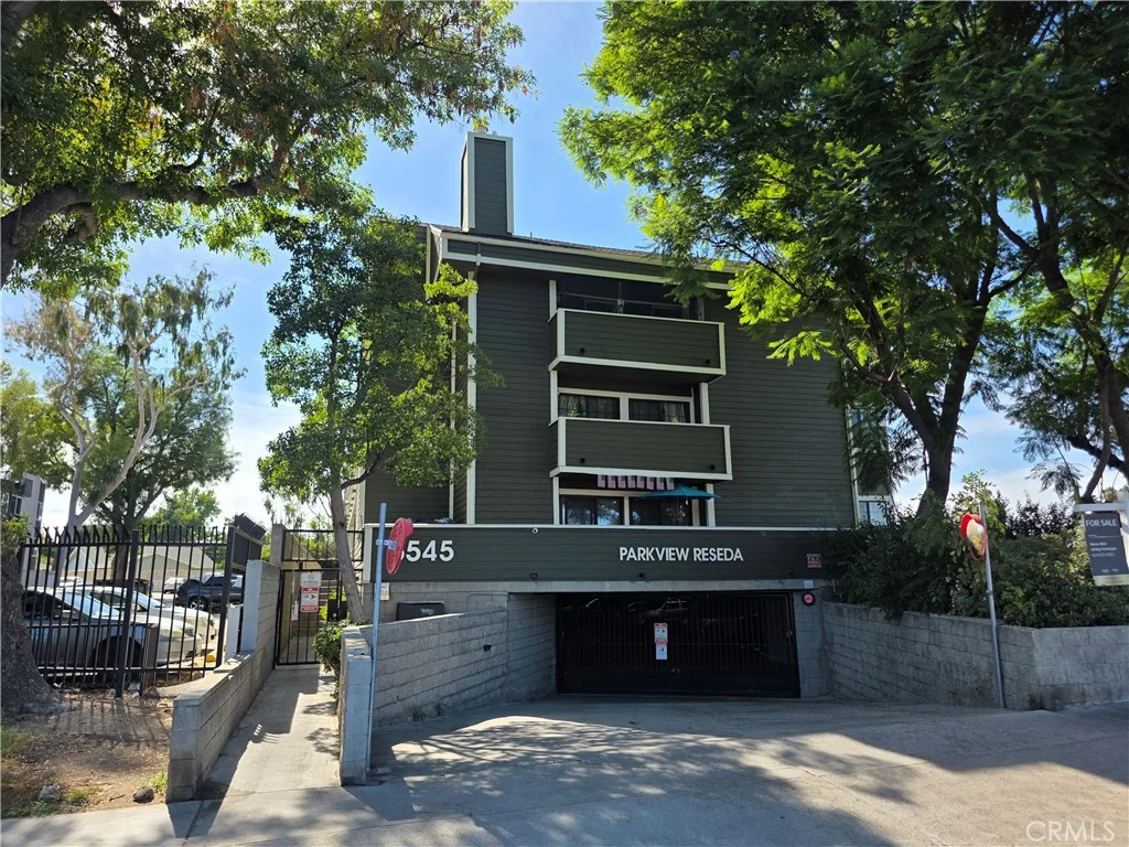 6545 Reseda Blvd, Reseda, CA 91335