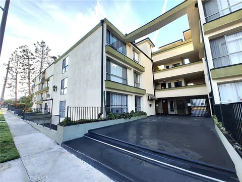 500 Evergreen Street Unit 102, Inglewood, CA 90302 - MLS#: OC25040302