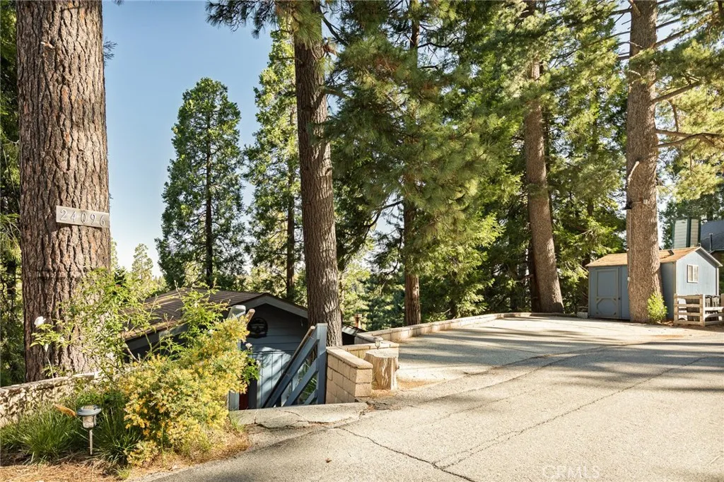 Additional image 58 of 24096 Altdorf Dr, Crestline, CA 92325
