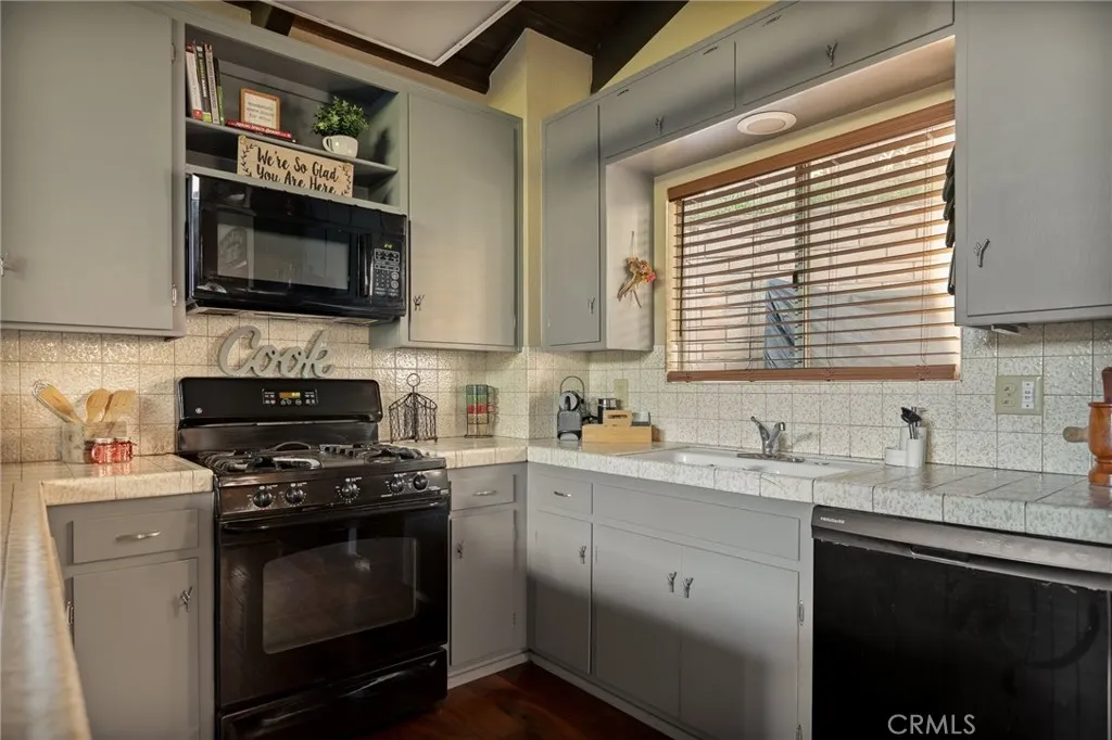 Additional image 41 of 24096 Altdorf Dr, Crestline, CA 92325