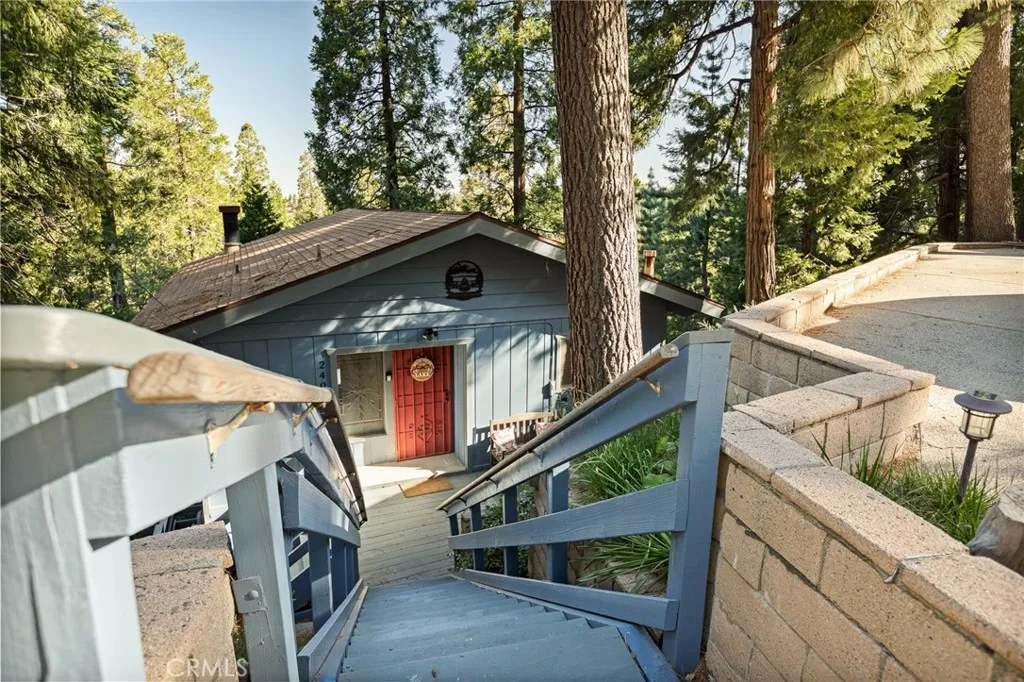 Additional image 57 of 24096 Altdorf Dr, Crestline, CA 92325