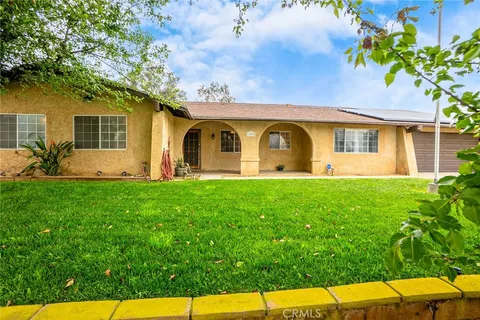 11075 58th Street, Jurupa Valley, CA MLS: IV25065341