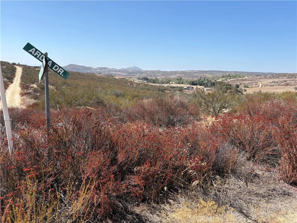 Ardia, Sage, CA 92544 photo 2