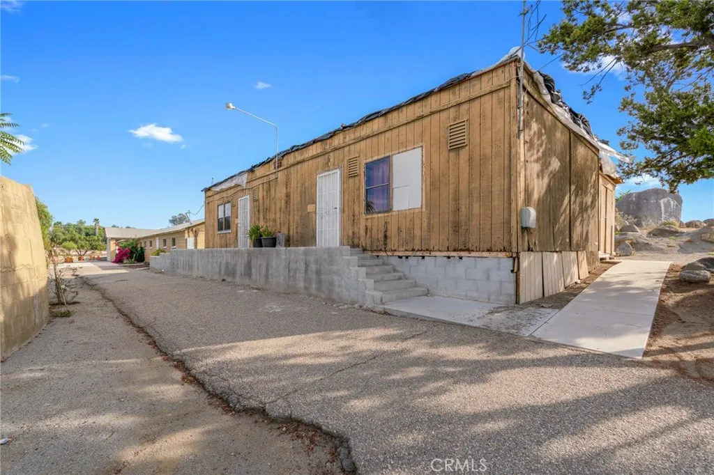 Additional image 10 of 21871 Richard St, Perris, CA 92570