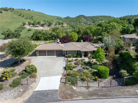 9885 Bluegill Drive, Paso Robles, CA MLS: NS25079100