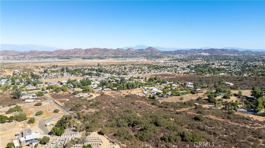 Additional image 17 of 18921 Grand Ave, Lake Elsinore, CA 92530