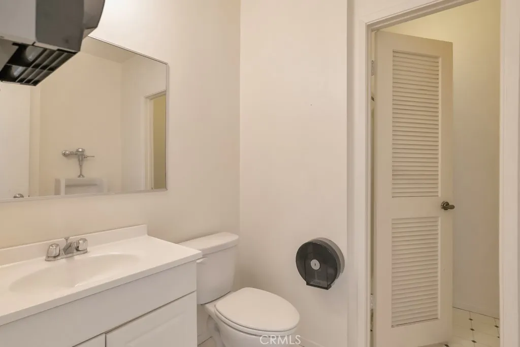 Additional image 81 of 10030 Owensmouth Avenue Unit 59, Chatsworth, CA 91311