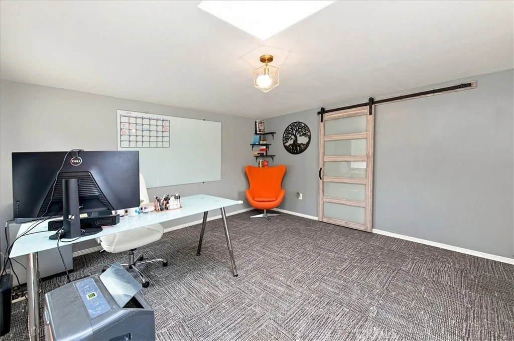 4375 Toyon Rd, Riverside, CA 92504