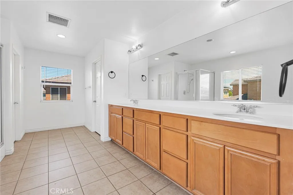 Additional image 41 of 13802 Camino Cinco St, Victorville, CA 92392