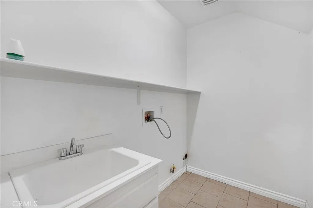 Additional image 45 of 13802 Camino Cinco St, Victorville, CA 92392