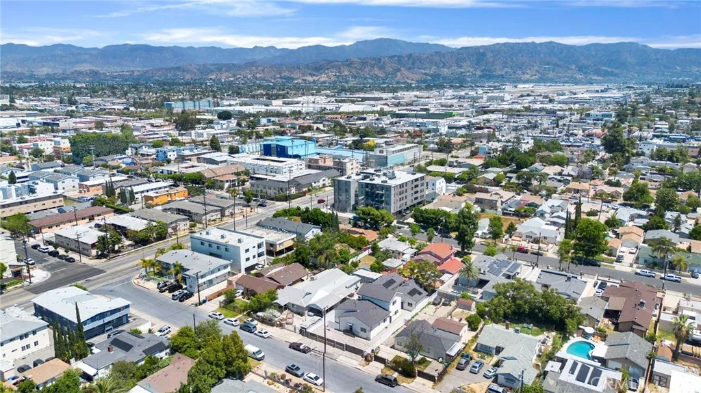 Additional image 28 of 6732 Gentry Avenue, North Hollywood, CA 91606