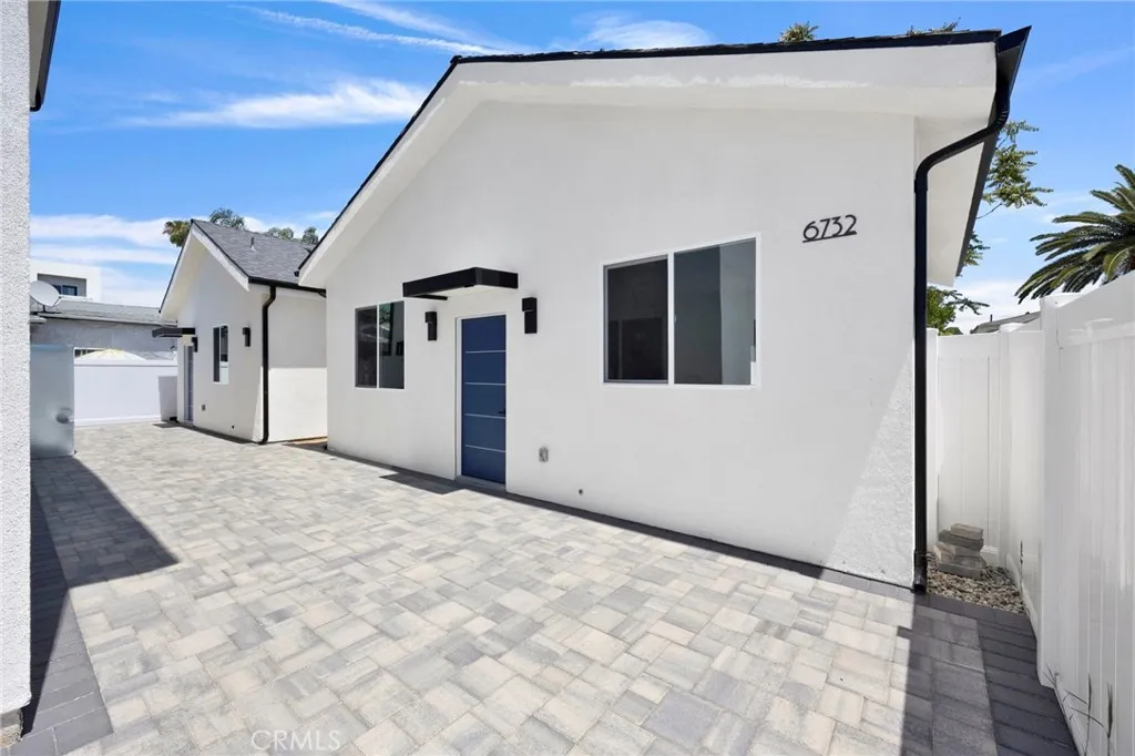 Additional image 16 of 6732 Gentry Avenue, North Hollywood, CA 91606