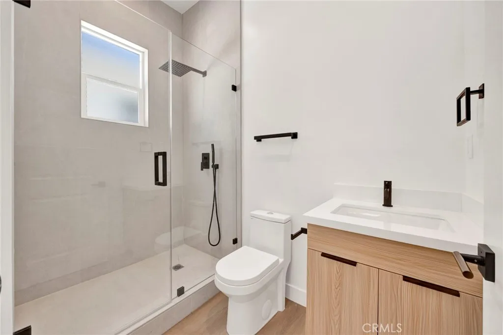 Additional image 22 of 6732 Gentry Avenue, North Hollywood, CA 91606